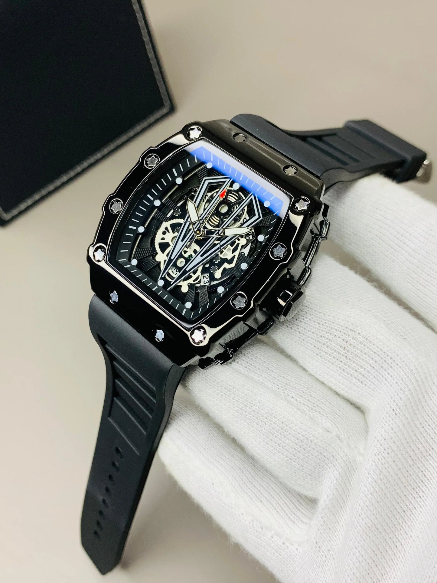 HUB Watches Premium Stylish Wrist Watch with Box